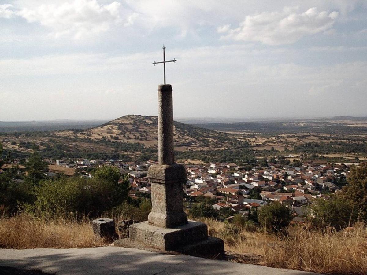 Casa Rural Cristina III San Pablo de los Montes ภายนอก รูปภาพ
